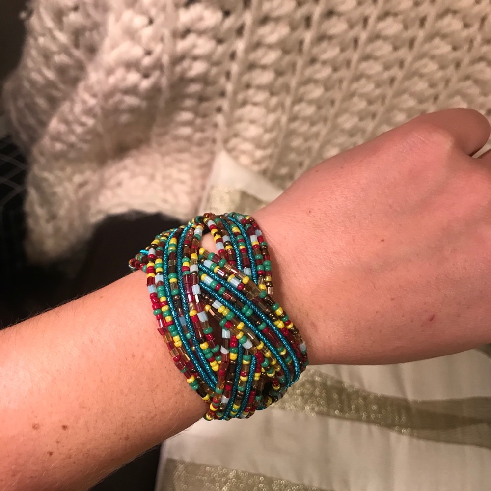 Multi-colored braided cuff